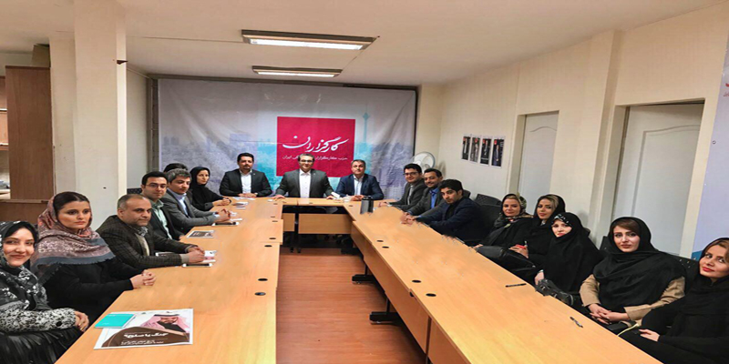 بررسی طرح مشکلات معیشتی و اشتغال وکلا در ایران در اولین جلسه کانون حقوق‌دانان